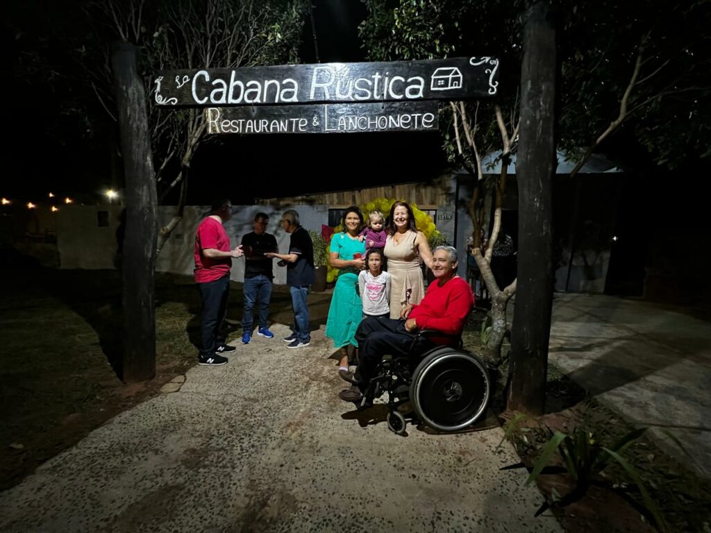 La Cabana Rústica abre as portas em Amambai com homenagem e emoção La Cabana Rústica abre as portas em Amambai com homenagem e emoção