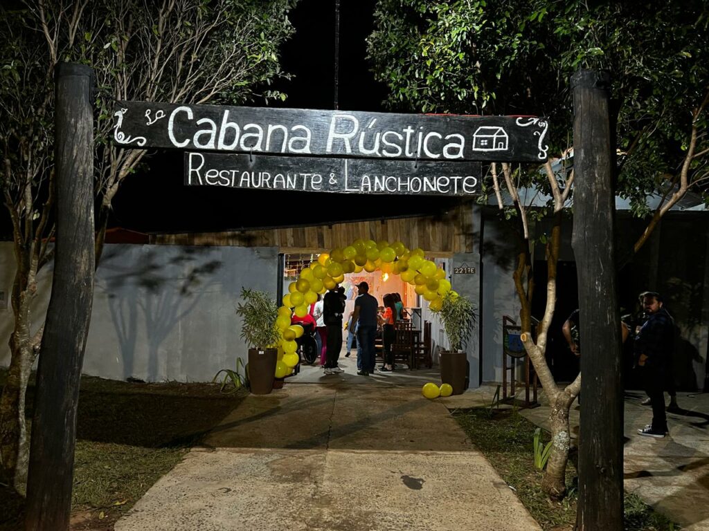 La Cabana Rústica abre as portas em Amambai com homenagem e emoção La Cabana Rústica abre as portas em Amambai com homenagem e emoção