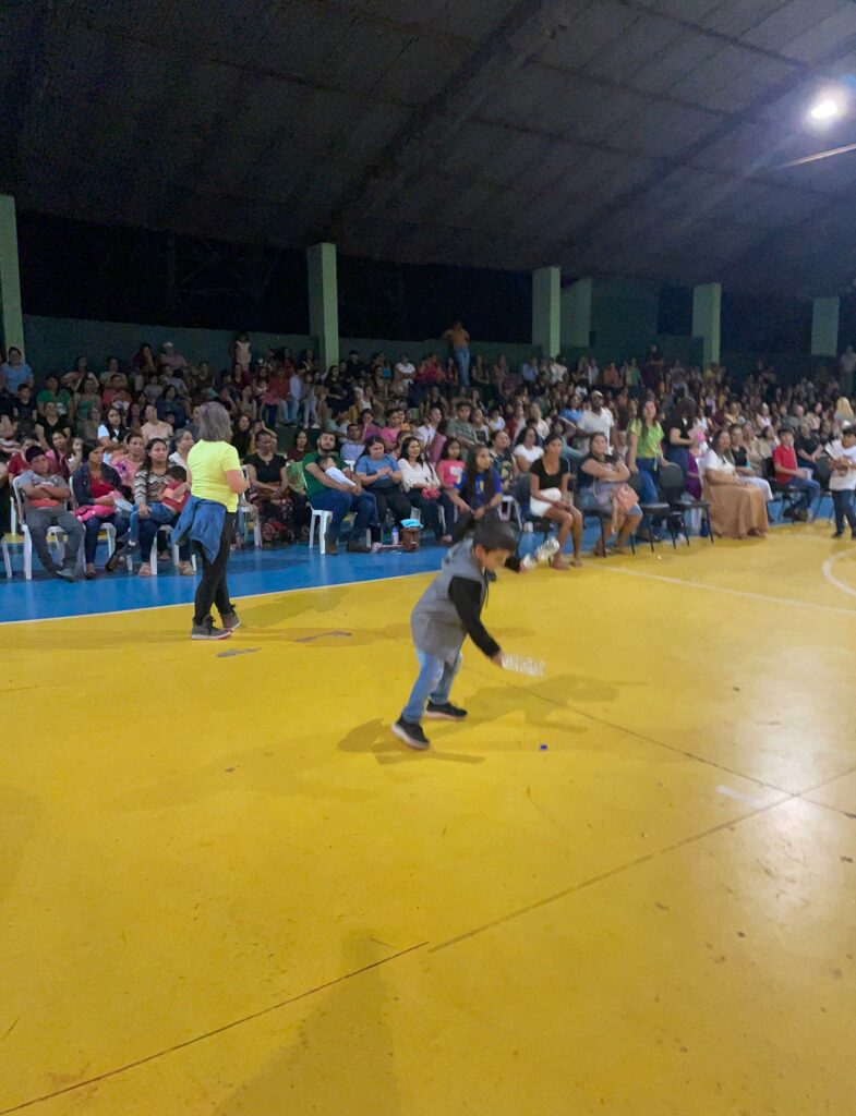 Câmara de Paranhos participa de evento em alusão ao Dia das Mães