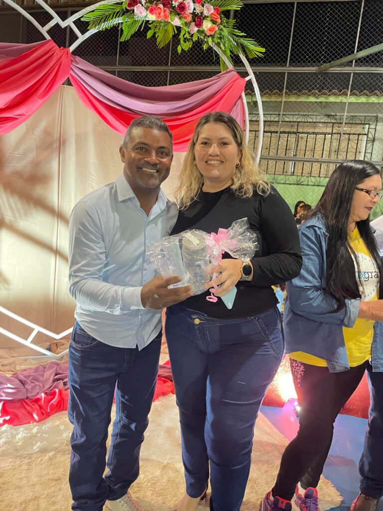 Câmara de Paranhos participa de evento em alusão ao Dia das Mães
