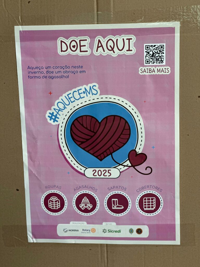 APAE de Paranhos recebe doação de agasalhos do Sicredi para aquecer o inverno de seus atendidos APAE de Paranhos recebe doação de agasalhos do Sicredi para aquecer o inverno de seus atendidos