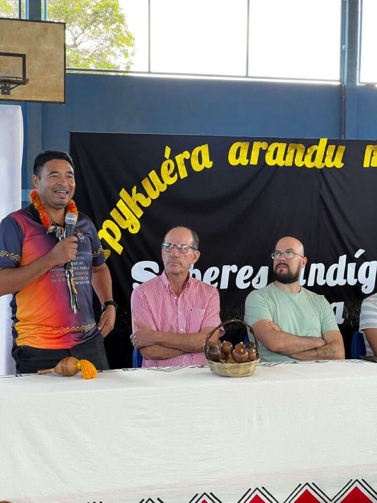 Saberes ancestrais e educação: Amambai sedia abertura oficial do Programa Saberes Indígenas na Escola Saberes ancestrais e educação: Amambai sedia abertura oficial do Programa Saberes Indígenas na Escola
