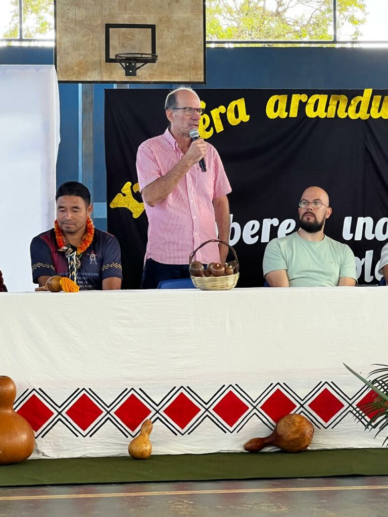 Saberes ancestrais e educação: Amambai sedia abertura oficial do Programa Saberes Indígenas na Escola Saberes ancestrais e educação: Amambai sedia abertura oficial do Programa Saberes Indígenas na Escola
