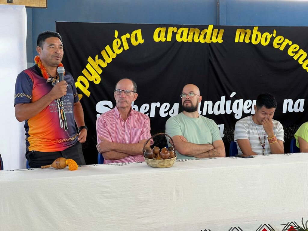 Saberes ancestrais e educação: Amambai sedia abertura oficial do Programa Saberes Indígenas na Escola Saberes ancestrais e educação: Amambai sedia abertura oficial do Programa Saberes Indígenas na Escola