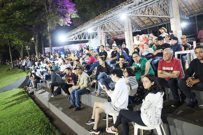 Fazenda Flamboyant faz 2x1 na final e é campeã da 20ª Copa Ouro AABB de Suíço em Amambai Fazenda Flamboyant faz 2x1 na final e é campeã da 20ª Copa Ouro AABB de Suíço em Amambai
