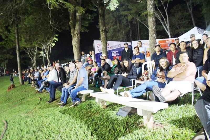 Fazenda Flamboyant faz 2x1 na final e é campeã da 20ª Copa Ouro AABB de Suíço em Amambai Fazenda Flamboyant faz 2x1 na final e é campeã da 20ª Copa Ouro AABB de Suíço em Amambai