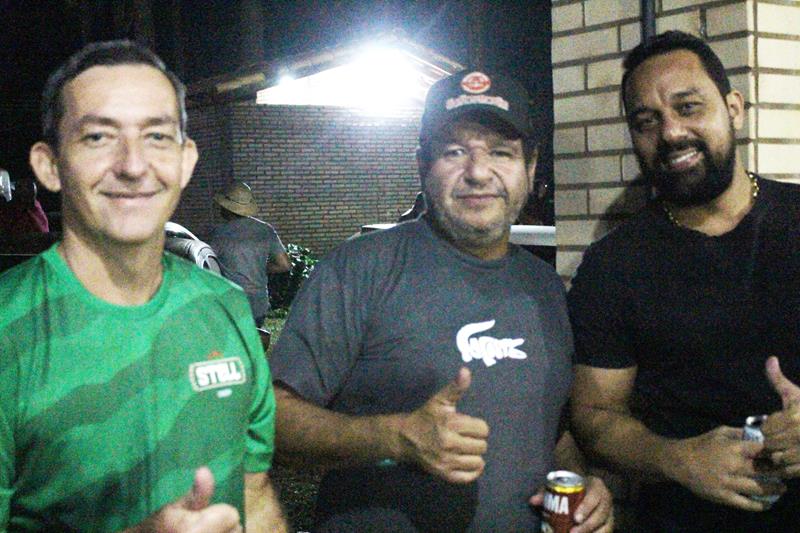 Fazenda Flamboyant faz 2x1 na final e é campeã da 20ª Copa Ouro AABB de Suíço em Amambai Fazenda Flamboyant faz 2x1 na final e é campeã da 20ª Copa Ouro AABB de Suíço em Amambai