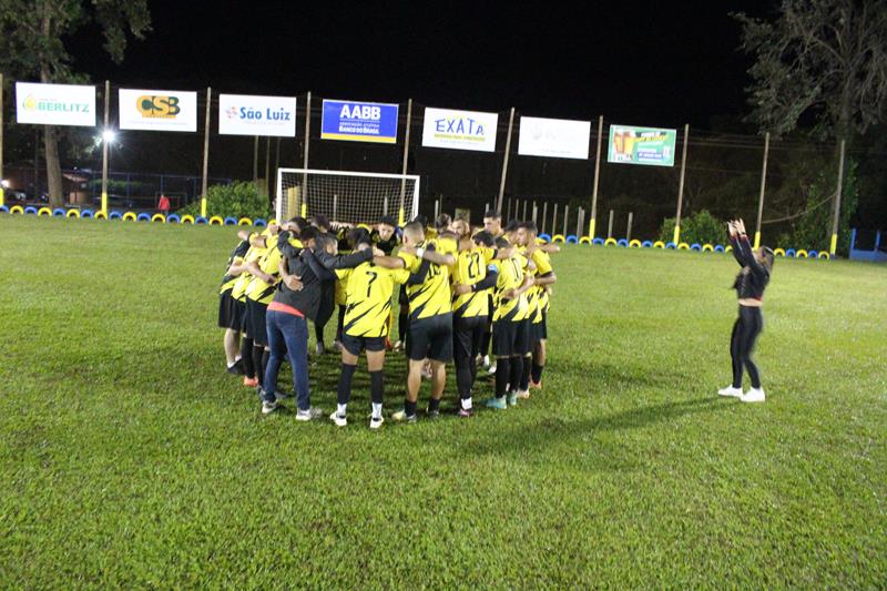 Fazenda Flamboyant faz 2x1 na final e é campeã da 20ª Copa Ouro AABB de Suíço em Amambai Fazenda Flamboyant faz 2x1 na final e é campeã da 20ª Copa Ouro AABB de Suíço em Amambai