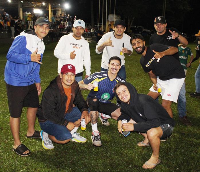 Fazenda Flamboyant faz 2x1 na final e é campeã da 20ª Copa Ouro AABB de Suíço em Amambai Fazenda Flamboyant faz 2x1 na final e é campeã da 20ª Copa Ouro AABB de Suíço em Amambai