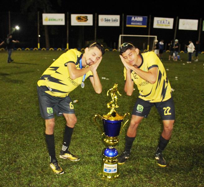 Fazenda Flamboyant faz 2x1 na final e é campeã da 20ª Copa Ouro AABB de Suíço em Amambai Fazenda Flamboyant faz 2x1 na final e é campeã da 20ª Copa Ouro AABB de Suíço em Amambai