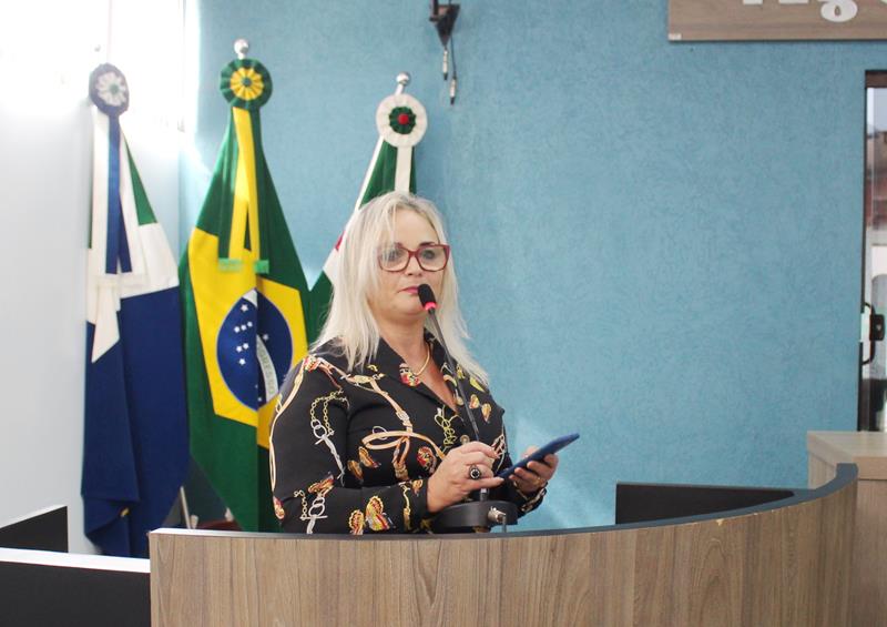Câmara de Aral Moreira presta homenagem a servidoras aposentadas Câmara de Aral Moreira presta homenagem a servidoras aposentadas
