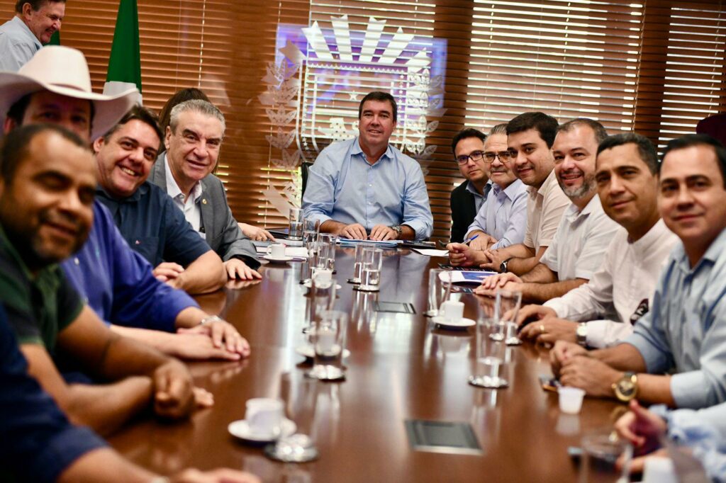 Com Riedel e lideranças, Paulo Corrêa discute novos investimentos para Aquidauana, Coronel Sapucaia e Naviraí