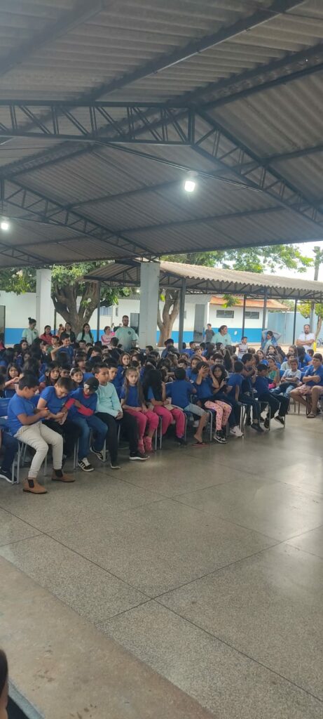 Cel. Sapucaia: Escola Municipal Maurício R. de Paula promove palestra sobre prevenção à dengue Cel. Sapucaia: Escola Municipal Maurício R. de Paula promove palestra sobre prevenção à dengue
