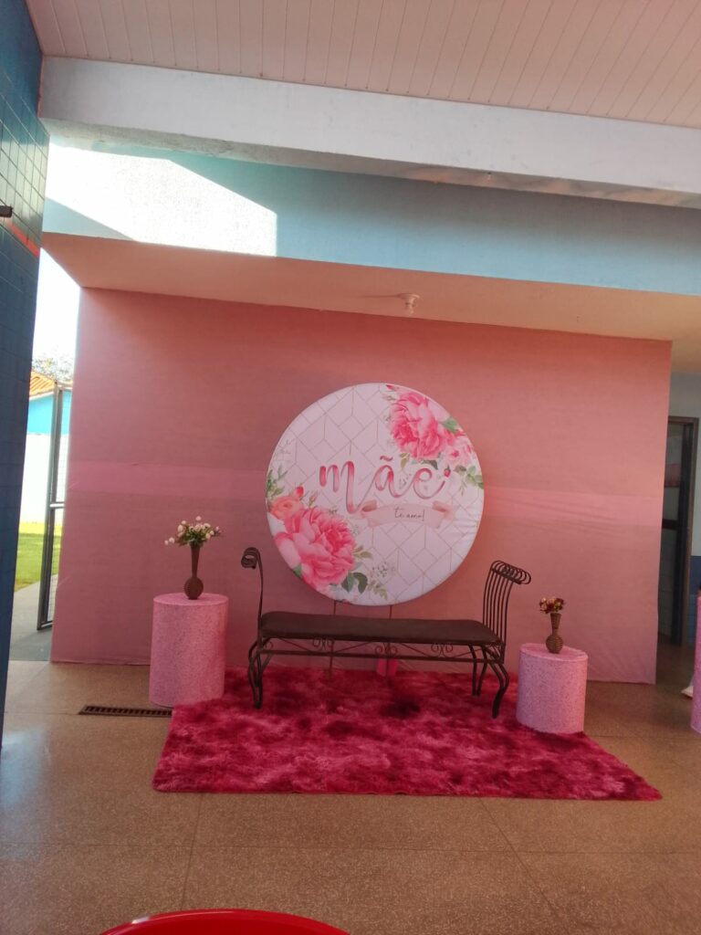 CEI Mundo Encantado realiza jantar em homenagem ao Dia das Mães, em Coronel Sapucaia
