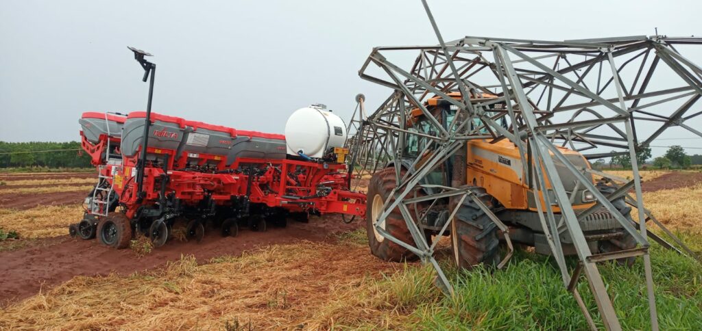 Dia do Trabalhador Rural: reconhecimento, prevenção e segurança com a rede elétrica no campo Dia do Trabalhador Rural: reconhecimento, prevenção e segurança com a rede elétrica no campo