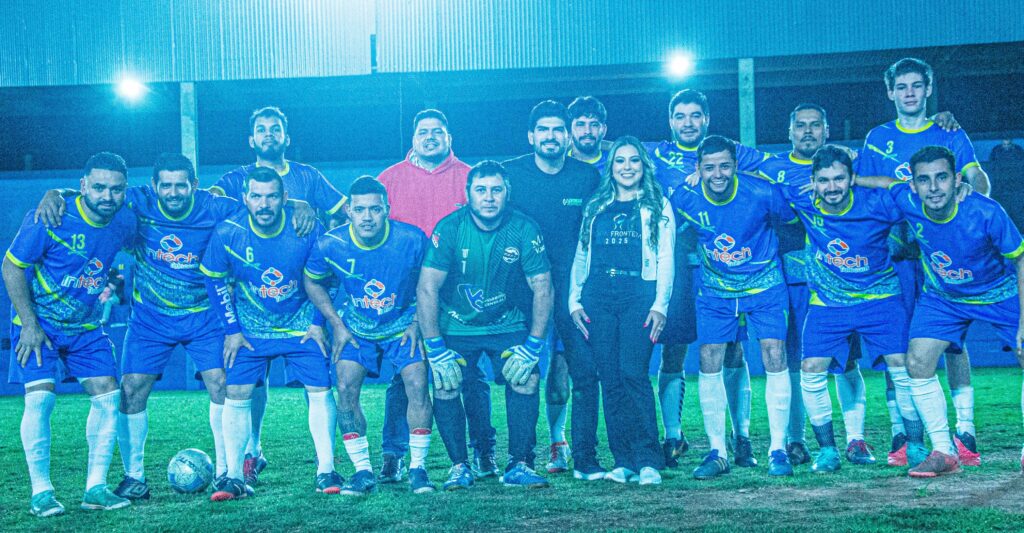 Amigos de Infância faz 2x0 na final e conquista o título da Copa Fronteira 2025 em Coronel Sapucaia Amigos de Infância faz 2x0 na final e conquista o título da Copa Fronteira 2025 em Coronel Sapucaia