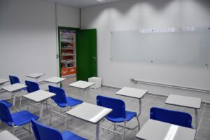 Biblioteca Sesi oferece curso gratuito de informática para idosos em Amambai