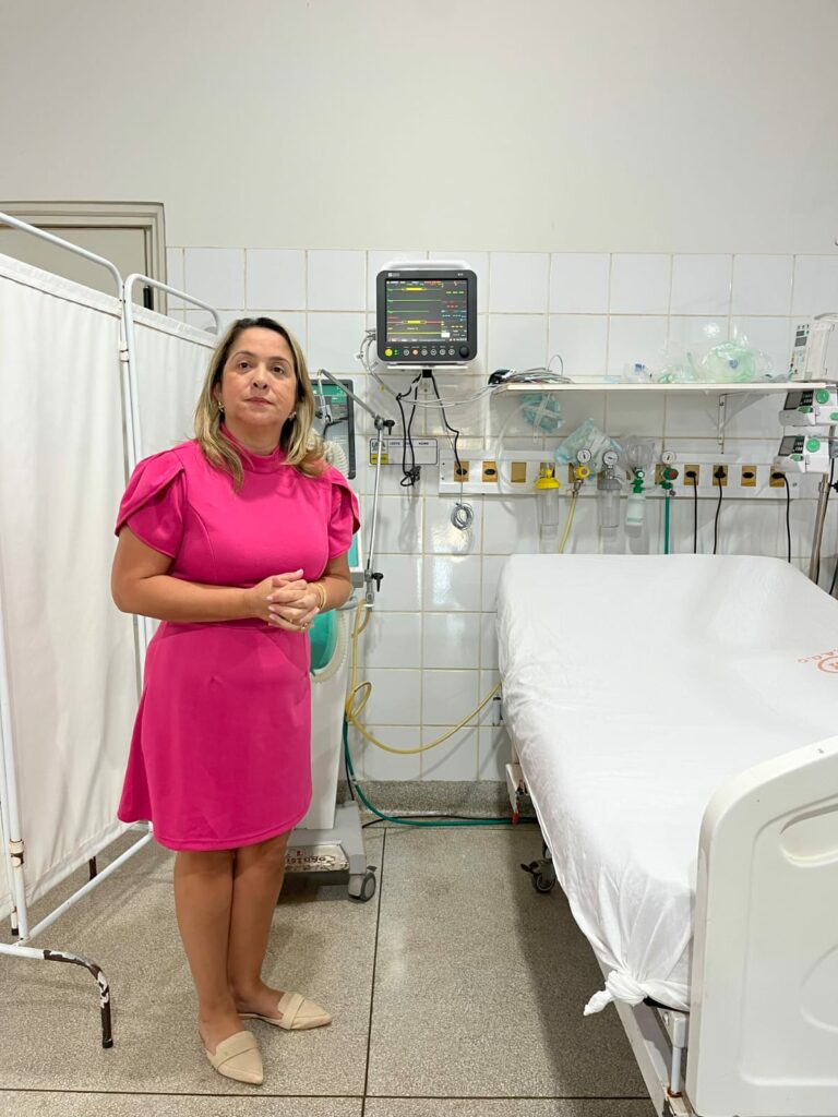 Lia Nogueira e deputados garantiram R$ 870 mil em equipamentos para a Saúde de Dourados Lia Nogueira e deputados garantiram R$ 870 mil em equipamentos para a Saúde de Dourados