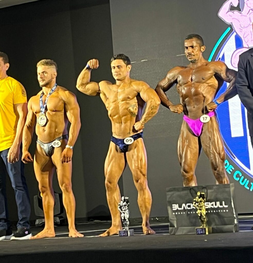 Amambaiense é 2º colocado em competição estadual de fisiculturismo em Dourados