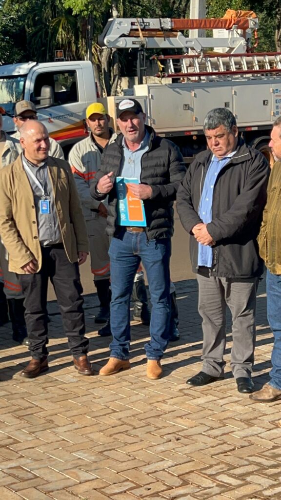 Prefeitura de Sete Quedas firma parceria com a Energisa para melhorias na rede elétrica e doações ao hospital municipal