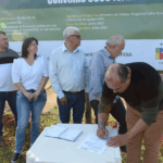 Iguatemi: Dr. Lídio assina ordem de serviço para modernização da iluminação pública na Vila Rosa