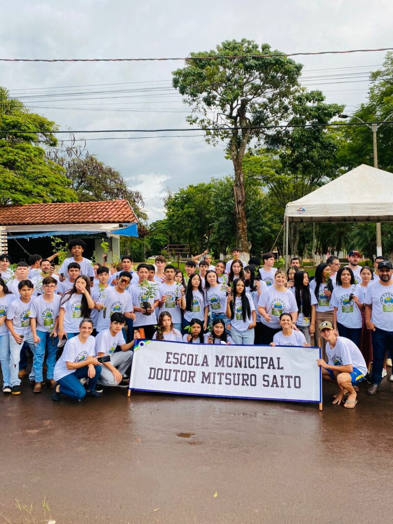 Paranhos: Autoridades municipais participam de mobilização em prol da preservação do meio ambiente Paranhos: Autoridades municipais participam de mobilização em prol da preservação do meio ambiente