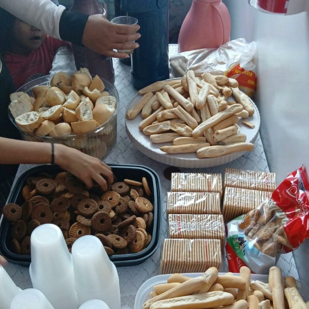 Prefeitura de Coronel Sapucaia realiza doação de 1.250 cobertores a famílias em vulnerabilidade Prefeitura de Coronel Sapucaia realiza doação de 1.250 cobertores a famílias em vulnerabilidade