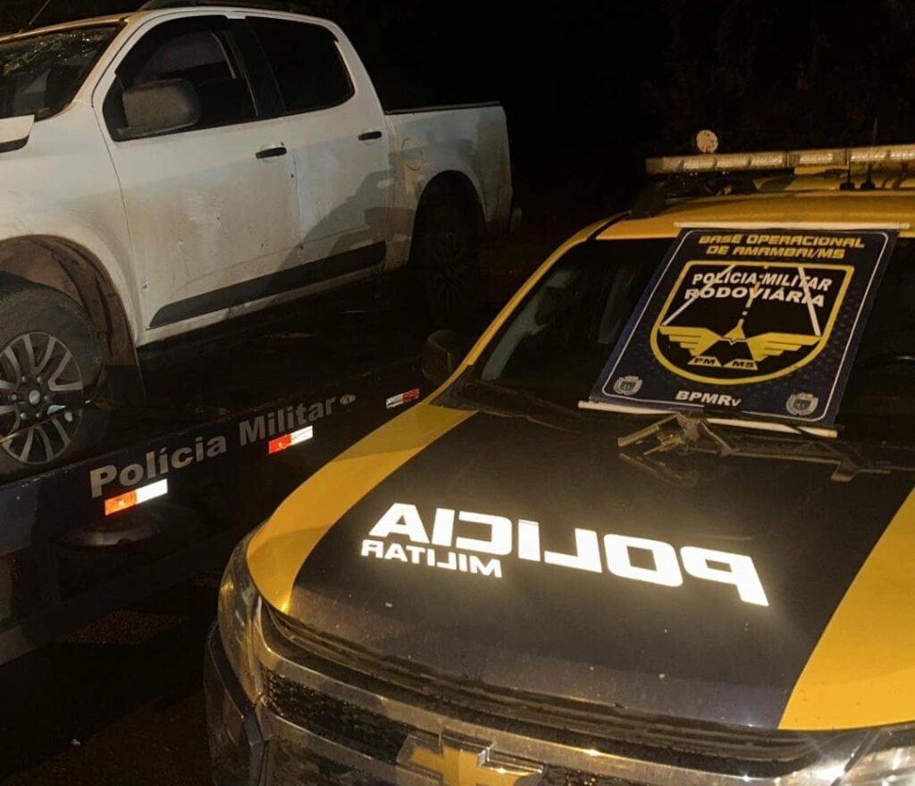 Polícia intercepta veículo furtado e prende suspeito armado após perseguição em Amambai