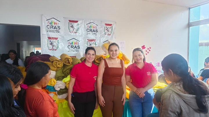 Prefeitura de Coronel Sapucaia, por meio do CRAS, realiza a doação de 1.250 cobertores diante da previsão de frio intenso Prefeitura de Coronel Sapucaia, por meio do CRAS, realiza a doação de 1.250 cobertores diante da previsão de frio intenso