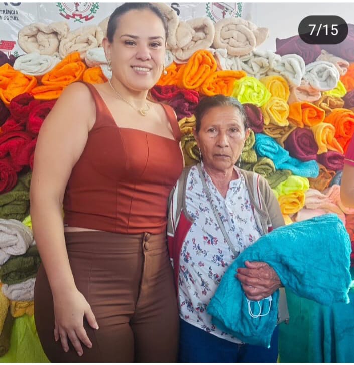 Prefeitura de Coronel Sapucaia, por meio do CRAS, realiza a doação de 1.250 cobertores diante da previsão de frio intenso Prefeitura de Coronel Sapucaia, por meio do CRAS, realiza a doação de 1.250 cobertores diante da previsão de frio intenso