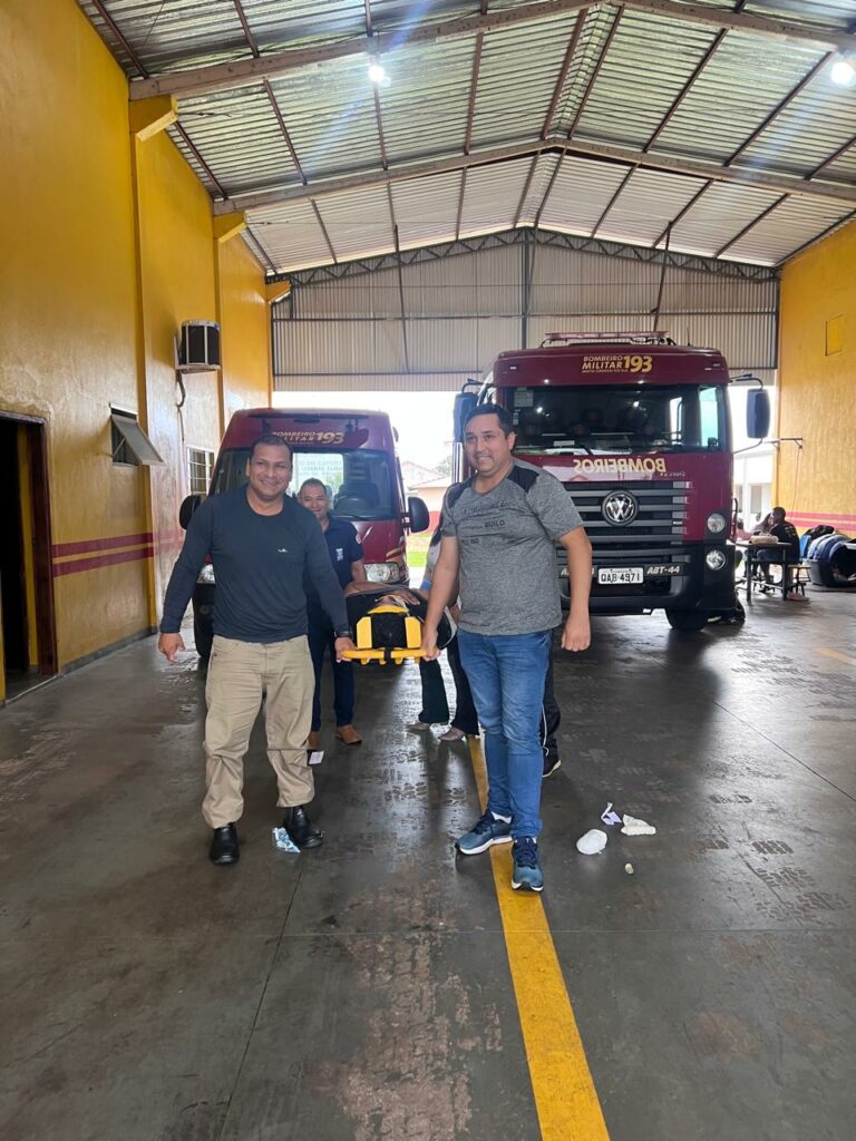 Amambai: Profissionais da Saúde participam de Treinamento de Primeiros Socorros em parceria com o Corpo de Bombeiros Amambai: Profissionais da Saúde participam de Treinamento de Primeiros Socorros em parceria com o Corpo de Bombeiros