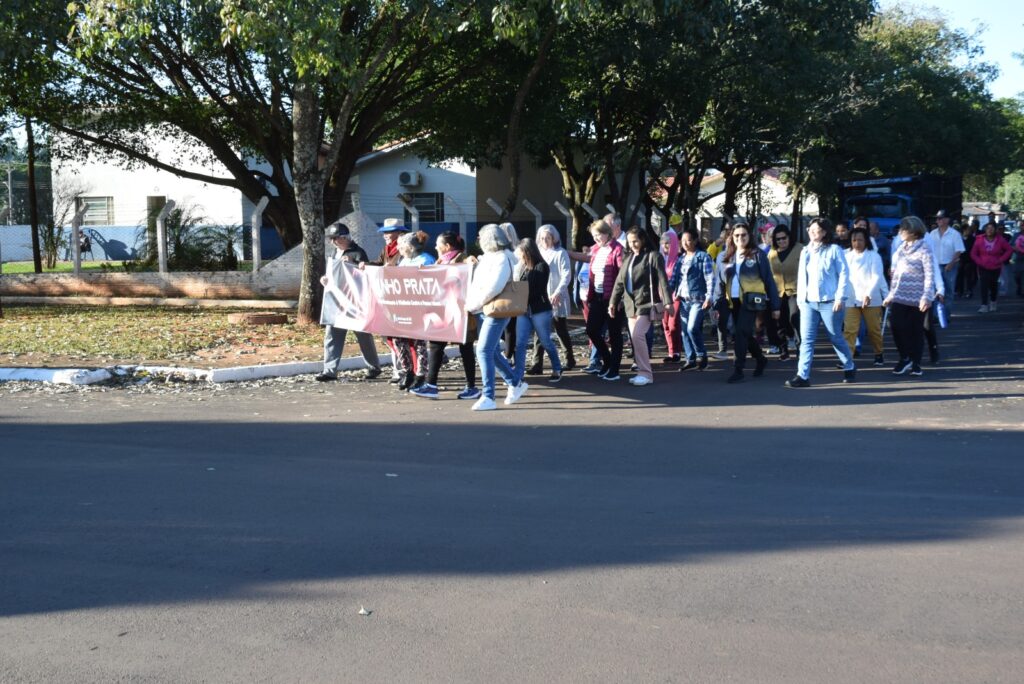 Assistência Social de Iguatemi promove caminhada com o Grupo da Melhor Idade alusiva ao “Junho Prata” Assistência Social de Iguatemi promove caminhada com o Grupo da Melhor Idade alusiva ao “Junho Prata”