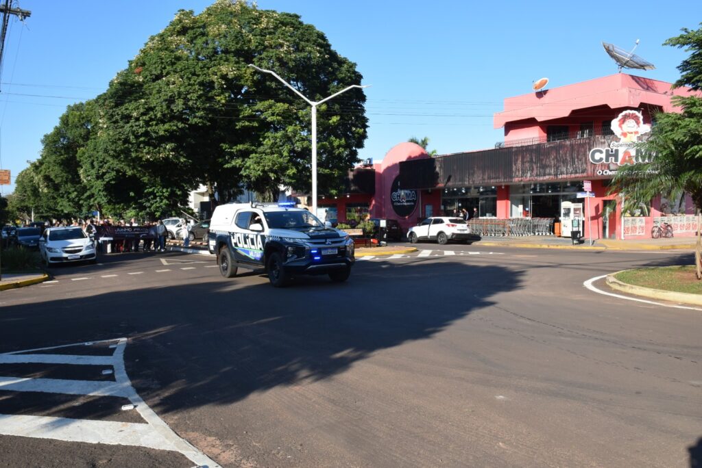 Assistência Social de Iguatemi promove caminhada com o Grupo da Melhor Idade alusiva ao “Junho Prata” Assistência Social de Iguatemi promove caminhada com o Grupo da Melhor Idade alusiva ao “Junho Prata”
