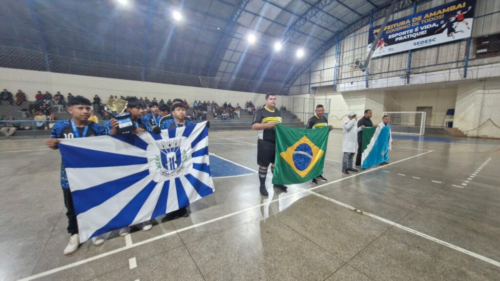 Emoção e gols marcam a abertura da Copa Cidade de Futsal em Amambai Emoção e gols marcam a abertura da Copa Cidade de Futsal em Amambai