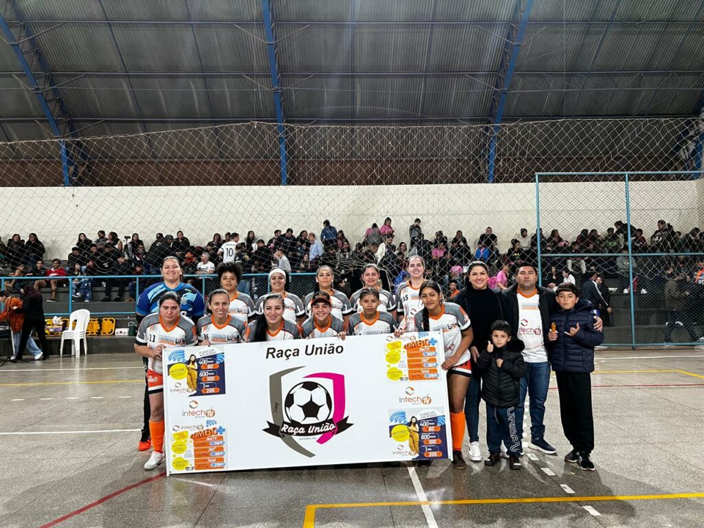 Emoção e gols marcam a abertura da Copa Cidade de Futsal em Amambai Emoção e gols marcam a abertura da Copa Cidade de Futsal em Amambai