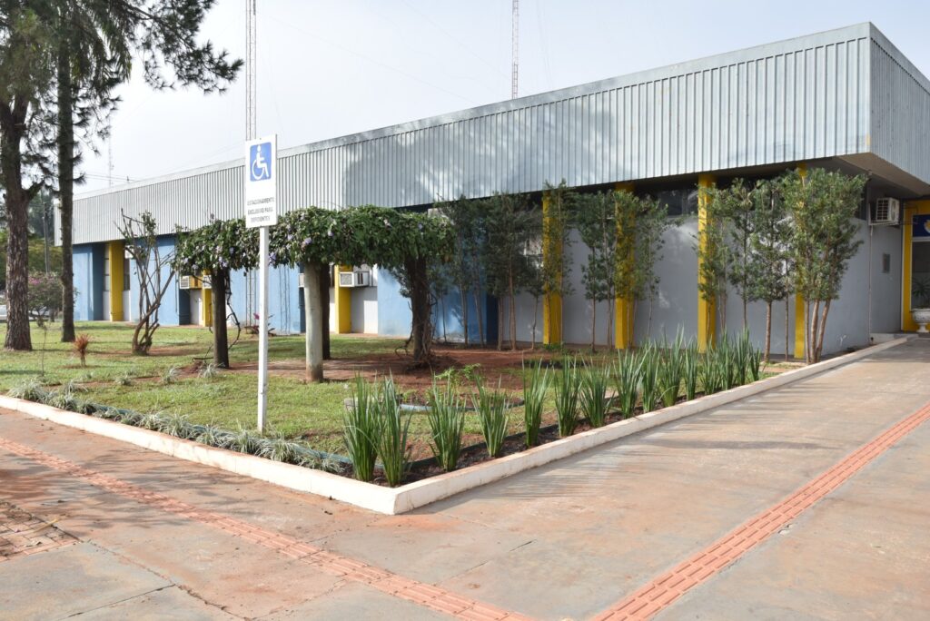 Curso “Floricultura, Jardinagem e Paisagismo” capacita servidores da Secretaria de Meio Ambiente e Turismo de Iguatemi Curso “Floricultura, Jardinagem e Paisagismo” capacita servidores da Secretaria de Meio Ambiente e Turismo de Iguatemi