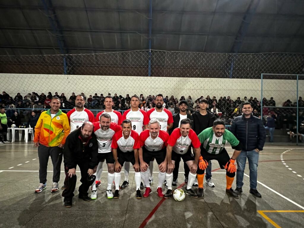 Emoção e gols marcam a abertura da Copa Cidade de Futsal em Amambai Emoção e gols marcam a abertura da Copa Cidade de Futsal em Amambai