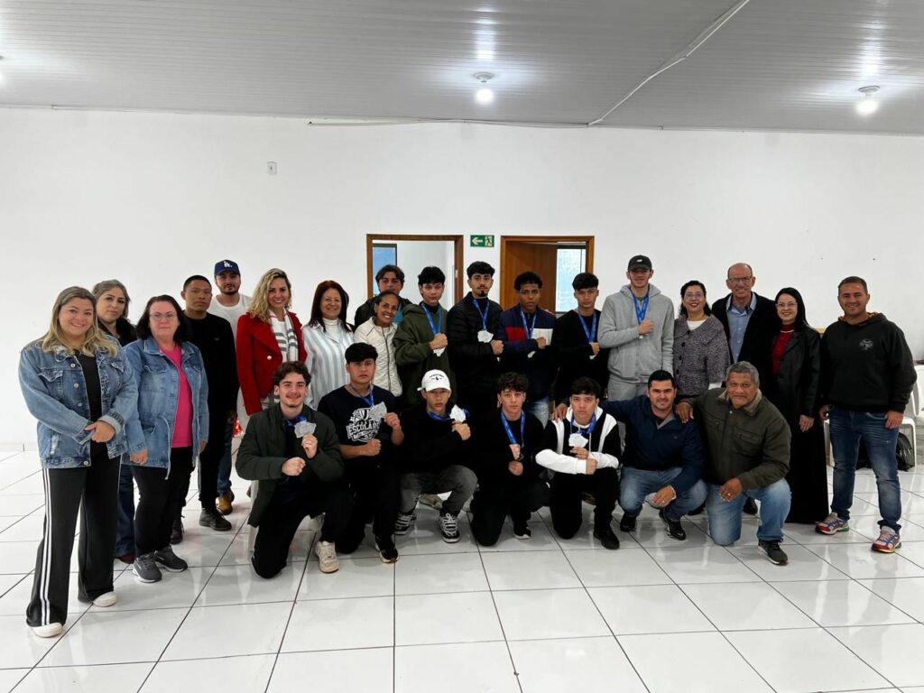 Vereadora Suzana Ulisses propõe edição da Feira Fronteira Criativa em Amambai e avança com pautas sobre juventude, cultura e esporte
