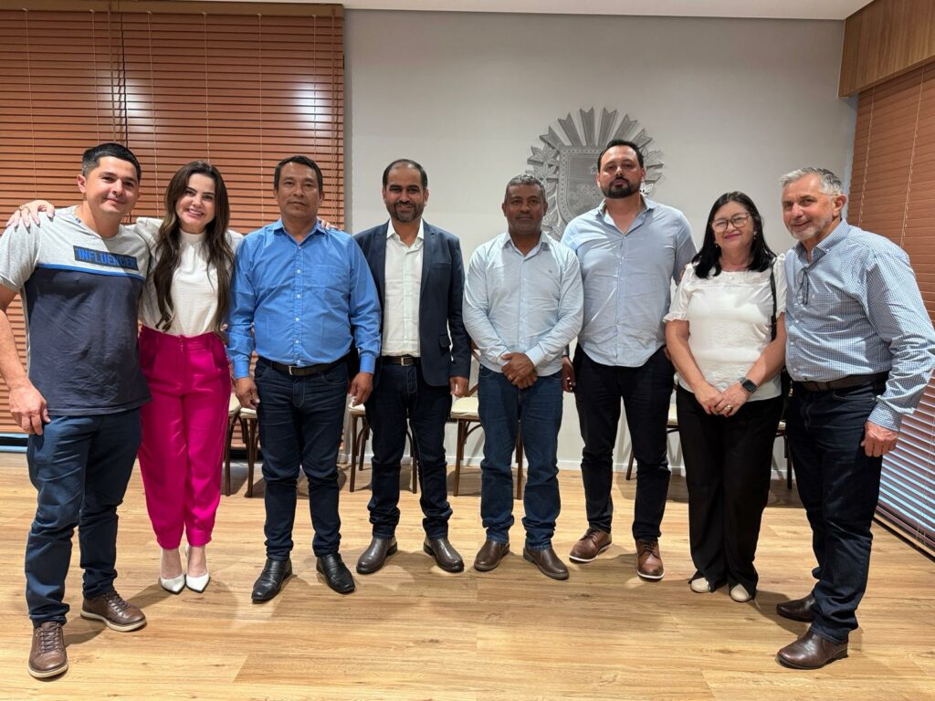 Câmara Municipal de Paranhos participou do MS Ativo Municipalismo na Capital Câmara Municipal de Paranhos participou do MS Ativo Municipalismo na Capital