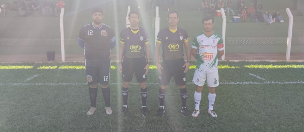 Última rodada da primeira fase da Copa Verão de Futebol Suiço teve 20 gols e definiu confrontos das semifinais em Sete Quedas Última rodada da primeira fase da Copa Verão de Futebol Suiço teve 20 gols e definiu confrontos das semifinais em Sete Quedas