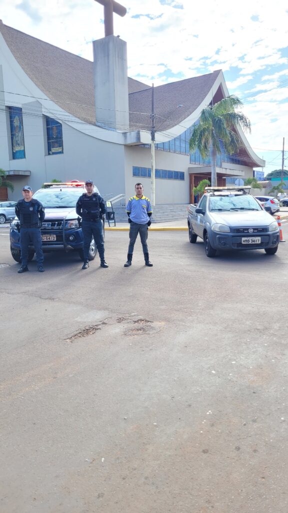 Polícia Militar da 3ª CIPM e DETRAT Realizam Ação Conjunta Durante Celebração de Corpus Christi em Amambai Polícia Militar da 3ª CIPM e DETRAT Realizam Ação Conjunta Durante Celebração de Corpus Christi em Amambai
