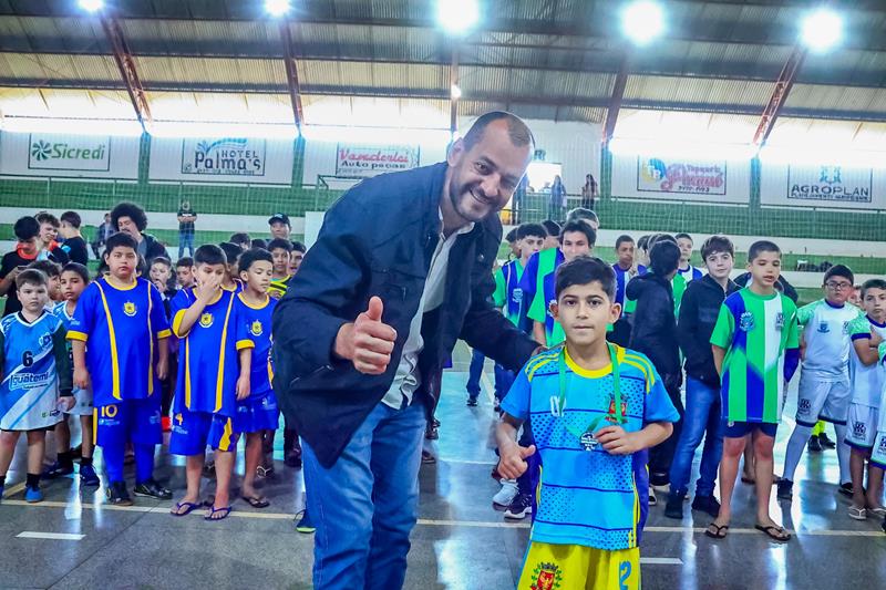 1ª Copa Regional de Futsal de Base foi sucesso total em Sete Quedas 1ª Copa Regional de Futsal de Base foi sucesso total em Sete Quedas