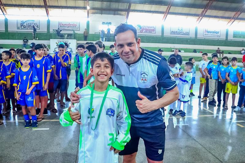 1ª Copa Regional de Futsal de Base foi sucesso total em Sete Quedas 1ª Copa Regional de Futsal de Base foi sucesso total em Sete Quedas