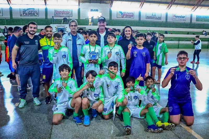 1ª Copa Regional de Futsal de Base foi sucesso total em Sete Quedas 1ª Copa Regional de Futsal de Base foi sucesso total em Sete Quedas