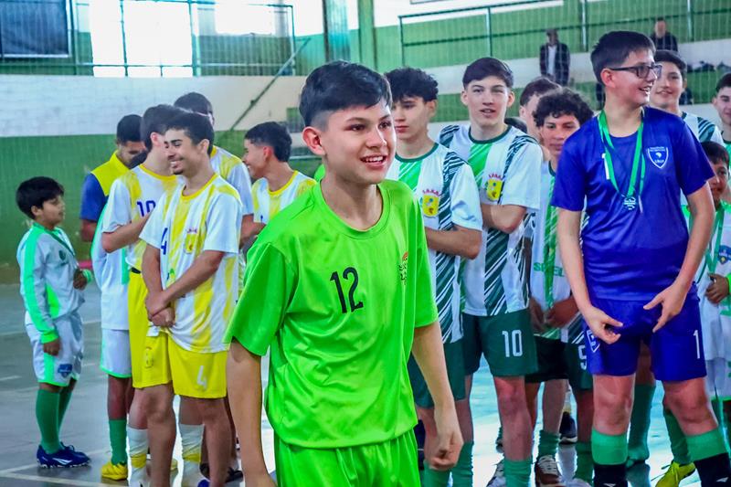 1ª Copa Regional de Futsal de Base foi sucesso total em Sete Quedas 1ª Copa Regional de Futsal de Base foi sucesso total em Sete Quedas