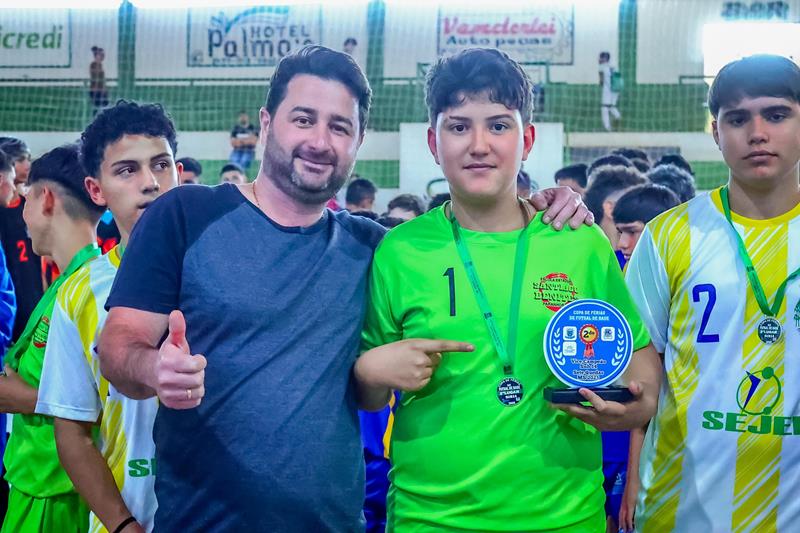 1ª Copa Regional de Futsal de Base foi sucesso total em Sete Quedas 1ª Copa Regional de Futsal de Base foi sucesso total em Sete Quedas