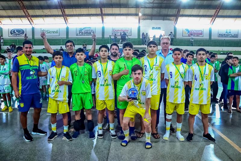 1ª Copa Regional de Futsal de Base foi sucesso total em Sete Quedas 1ª Copa Regional de Futsal de Base foi sucesso total em Sete Quedas