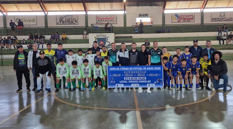 1ª Copa Regional de Futsal de Base foi sucesso total em Sete Quedas 1ª Copa Regional de Futsal de Base foi sucesso total em Sete Quedas