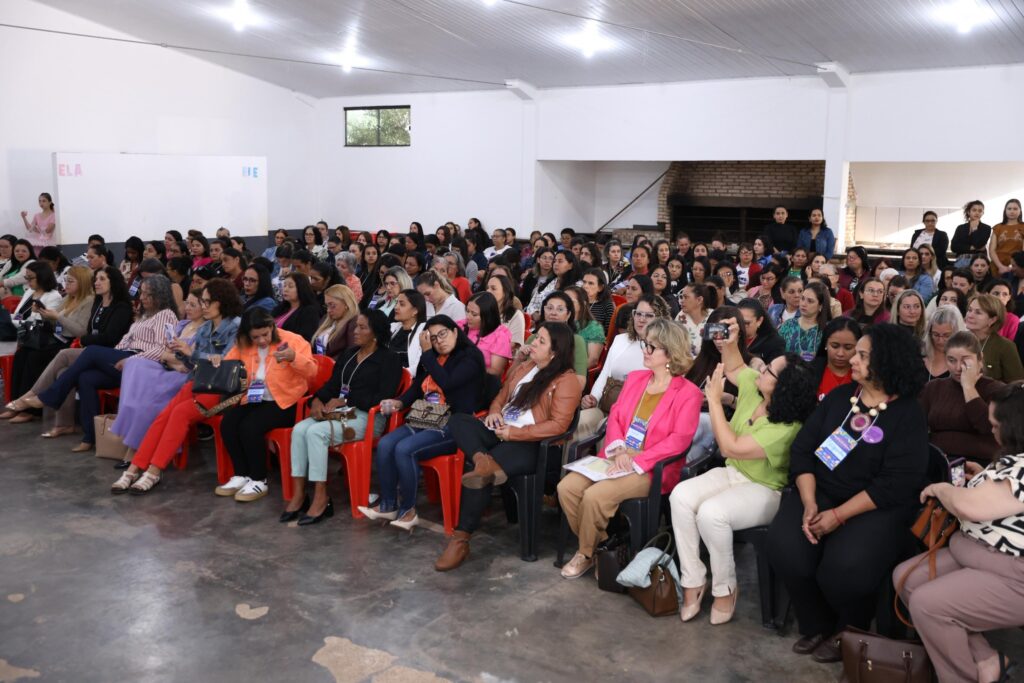 Itaquiraí participa em Eldorado da Conferência Regional de Políticas Públicas para Mulheres