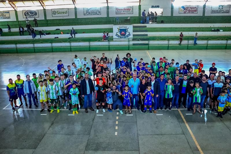 1ª Copa Regional de Futsal de Base foi sucesso total em Sete Quedas 1ª Copa Regional de Futsal de Base foi sucesso total em Sete Quedas